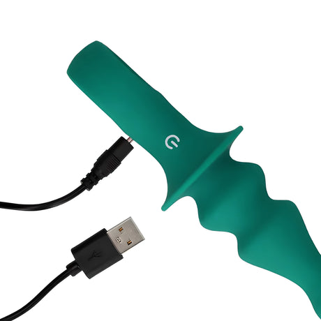 Анален вибратор Pawn Shaped в зелено със свързан черен USB кабел за зареждане до дръжката и бутон за включване