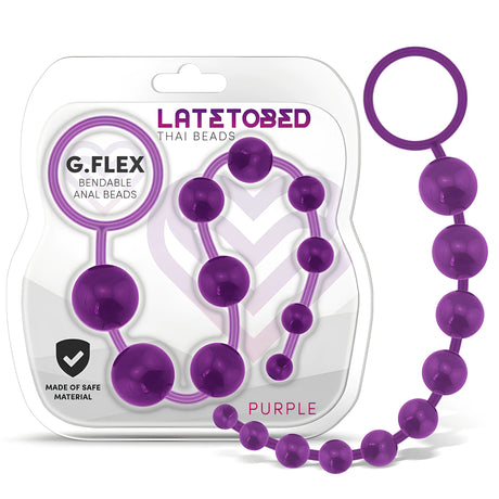 Анална броеница GFlex на LateToBed в лилав цвят: опаковка с надпис Thai Beads и до нея разгъната връв с топчета и пръстен