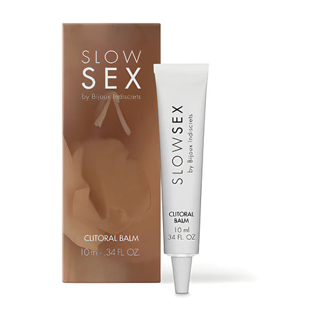 Балсам Slow Sex на Bijoux Indiscrets 10 мл – бяла тубичка пред кафява кутия с надпис Slow Sex