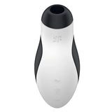 Satisfyer Orca в бяло и черно, изглед отпред отблизо: черен накрайник, лого на марката и бутони за управление