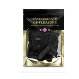 Опаковка на комплект Instruments of Pleasure на Bijoux Indiscrets с прозрачен прозорец, през който се виждат черна превръзка за очи, маска и малък вибратор