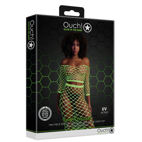 Черна кутия на Ouch! Glow in the Dark с модел в неоново зелен мрежест топ с дълъг ръкав и дълга пола, надпис UV Active
