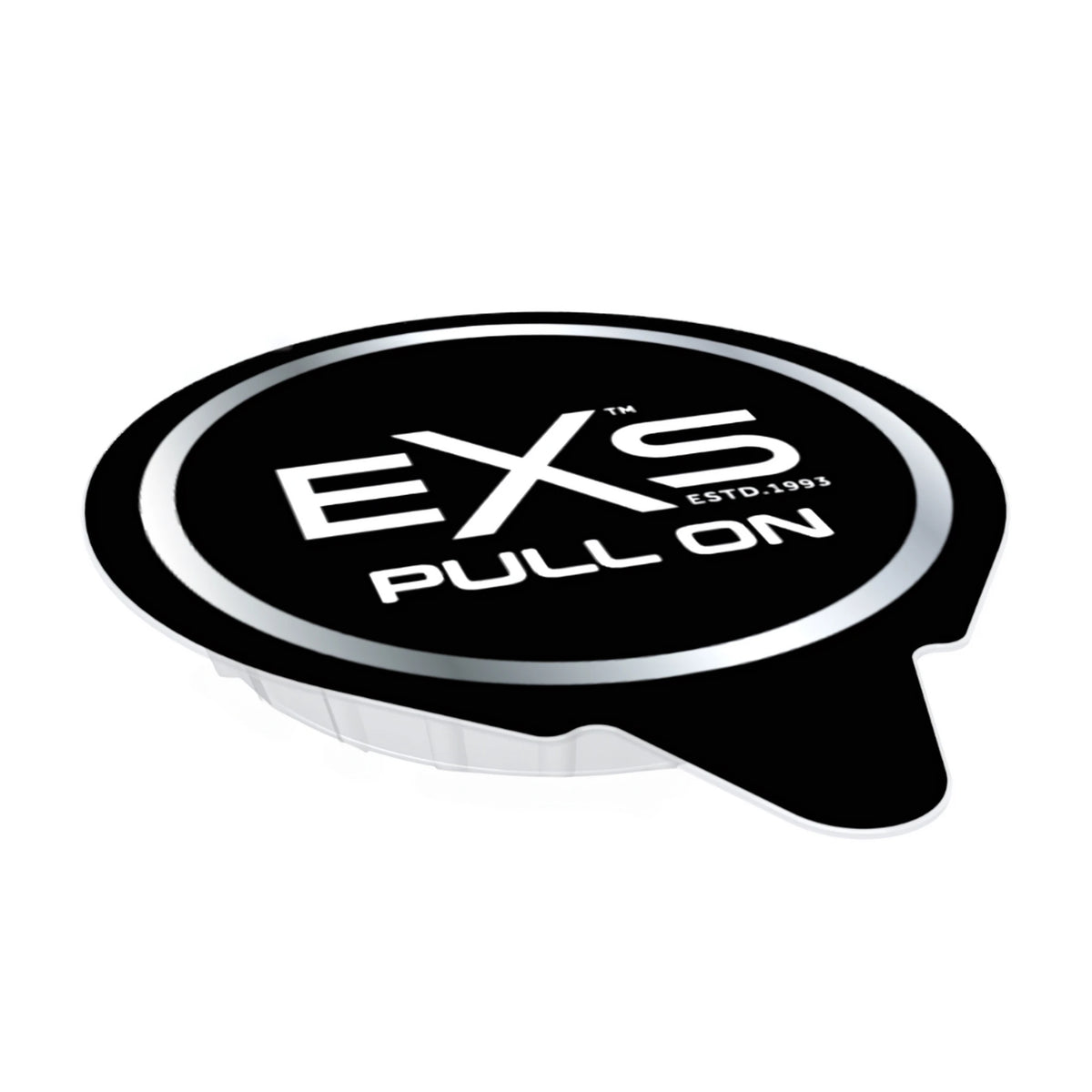 Черна кръгла опаковка на презерватив EXS Pull On със сребрист кант, надпис EXS, ESTD.1993, видяна отстрани под ъгъл