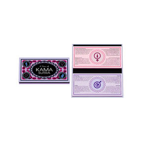 Секс игра A Year Of Kama Sutra: затворена лилаво-розова кутия с надпис Kama Sutra и отворена до нея с розова и лилава карта с текст