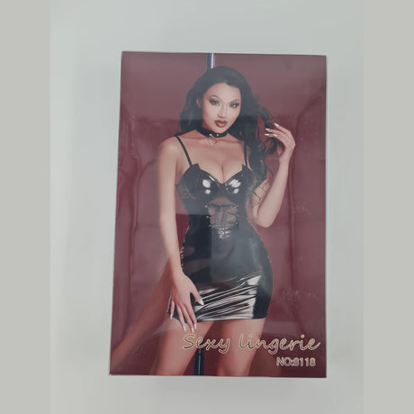 Опаковка на черна wetlook рокля Smooth Touch с модел в роклята, надпис „Sexy lingerie“ и номер 8118