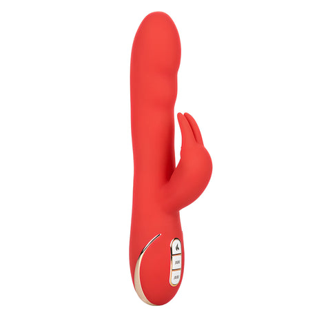 Червен вибратор Heated Ultra-Soft със стимулатор с уши и златист панел с три бутона, поглед отпред на бял фон