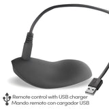 Черното дистанционно на виброяйцето Adoree, свързано с USB кабел за зареждане; надпис: дистанционно с USB зарядно